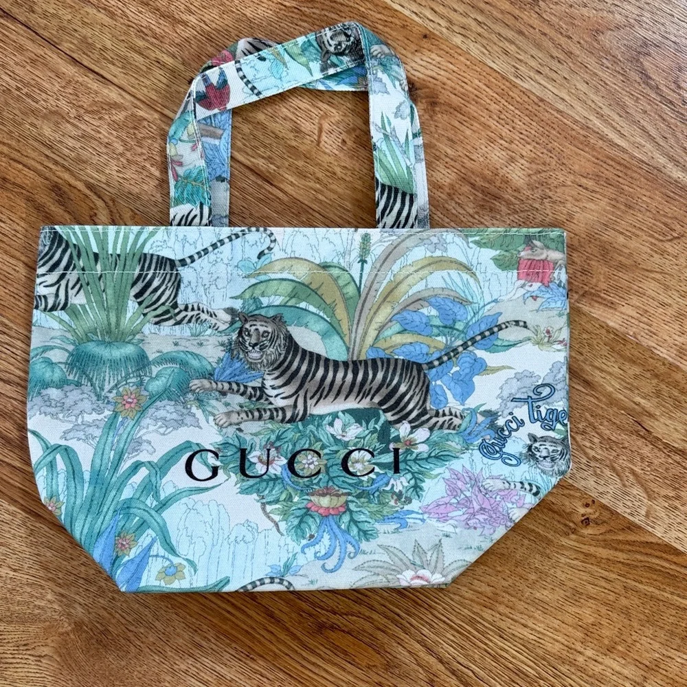 Gucci Beauty Jungle Print Small Canvas Tote GWP - Picture 2 of 5